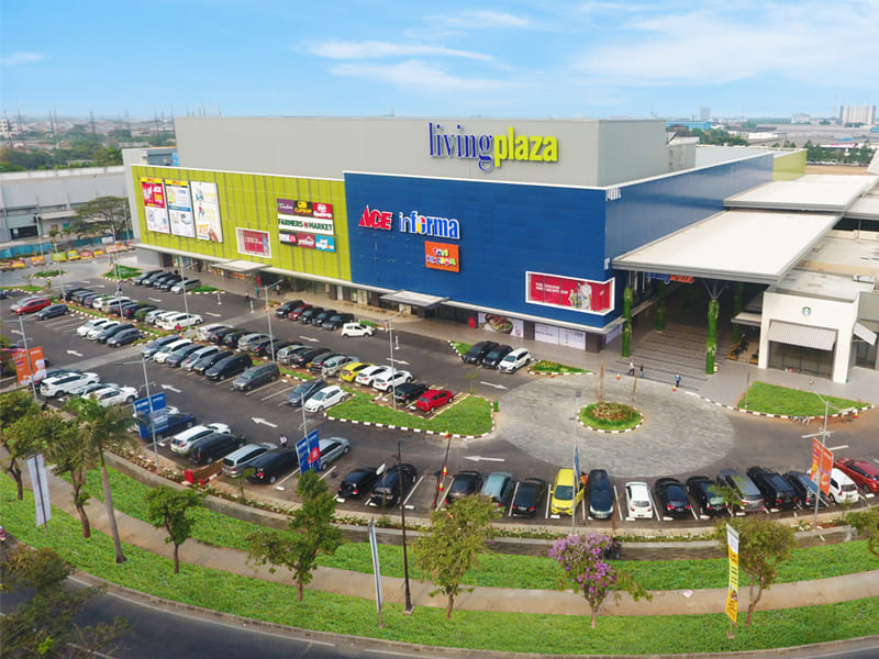 Living Plaza di Jalan