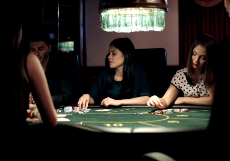 encourage more American women to play poker