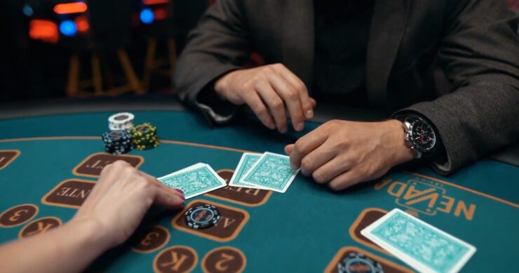 Instantaneous Interaction in Live Dealer Casinos